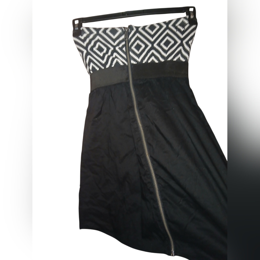 Empyre Y2K Sleeveless Black And White Skater Dress Size Small